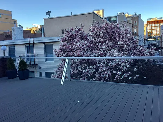 Rented by Northside Plaza Inc. | media 24