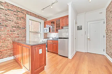 Rented by Living New York