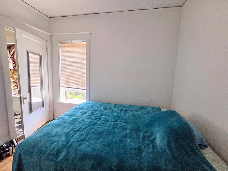 2313 E Webster Pl #6 — Photo 7