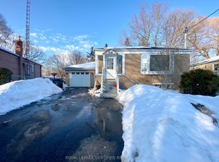 30 Blakemanor Blvd #BASEMENT, Toronto, ON M1J2W4