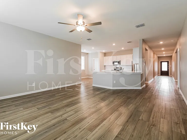 5217 Rockrose Ln — Photo 5