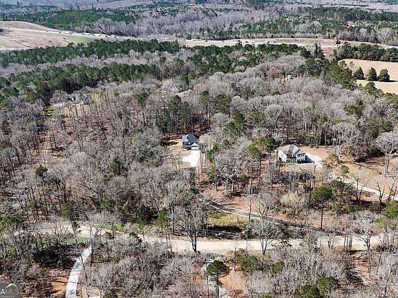 3rd image of 1578 English Rd