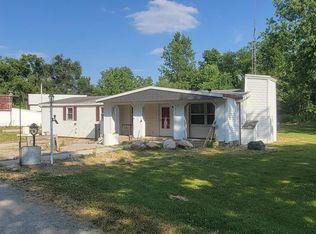 13226 Taylor Rd, Churubusco, IN 46723