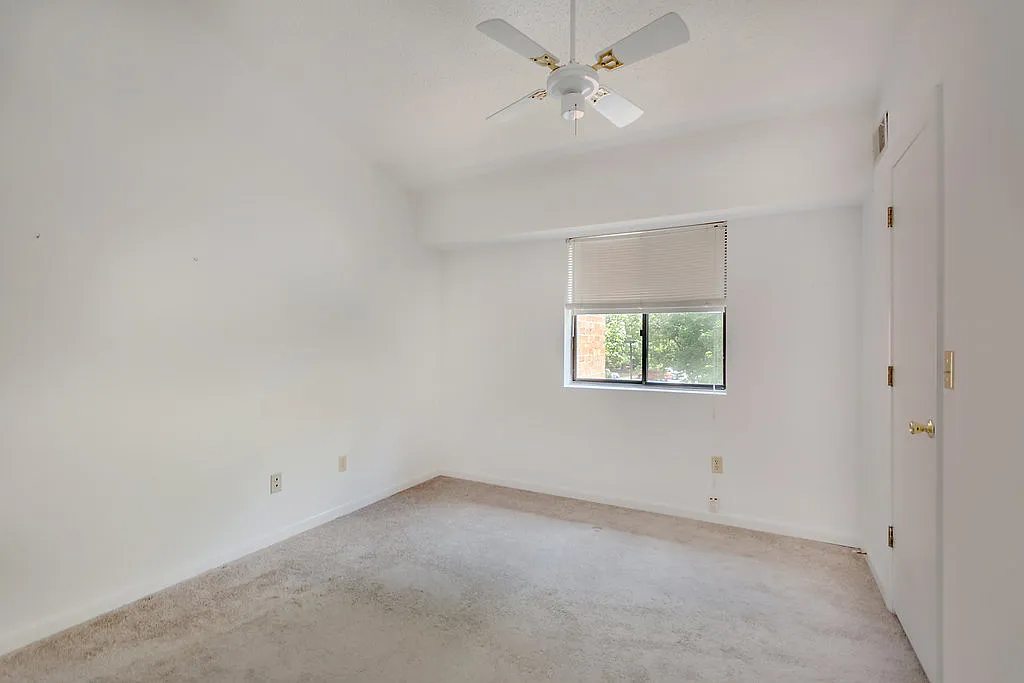 112 Turtle Creek #12 **This one is a steal — Photo 3