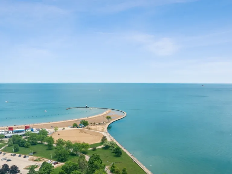 1550 N Lake Shore Dr #4D — Photo 12