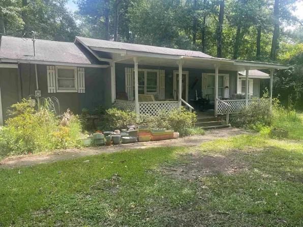 900 Vine St, Glencoe, AL 35905