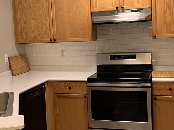 4th image of 7408 S Alkire St APT 206