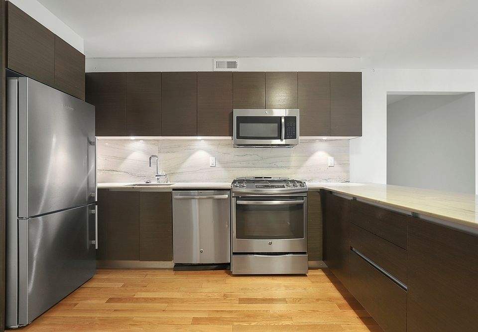 1st image of 210 W 89th St APT 2K