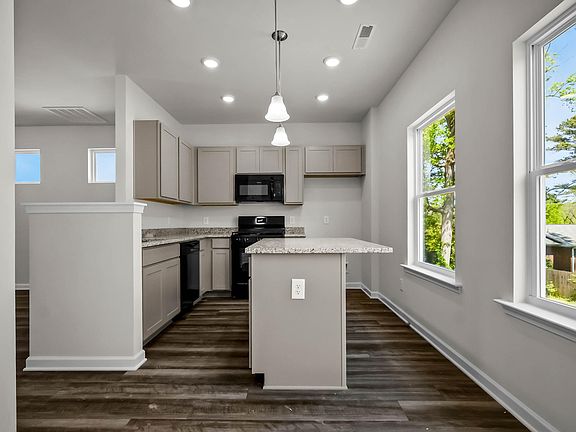 7th image of this home