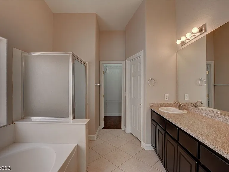 2121 Arpeggio Ave — Photo 23