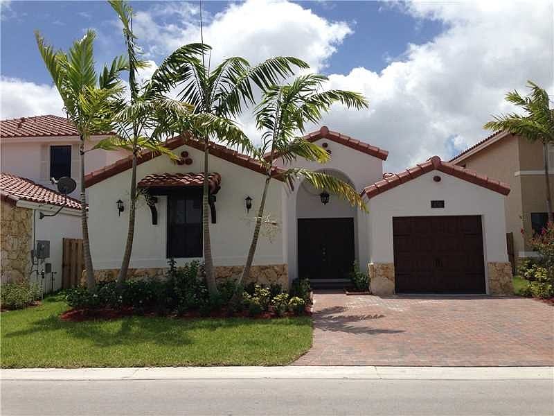 1st image of 850 NW 99th Ave