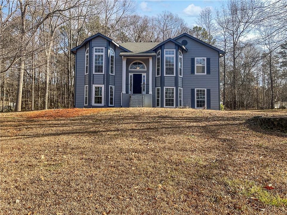 1st image of 155 Coggins Corner Dr