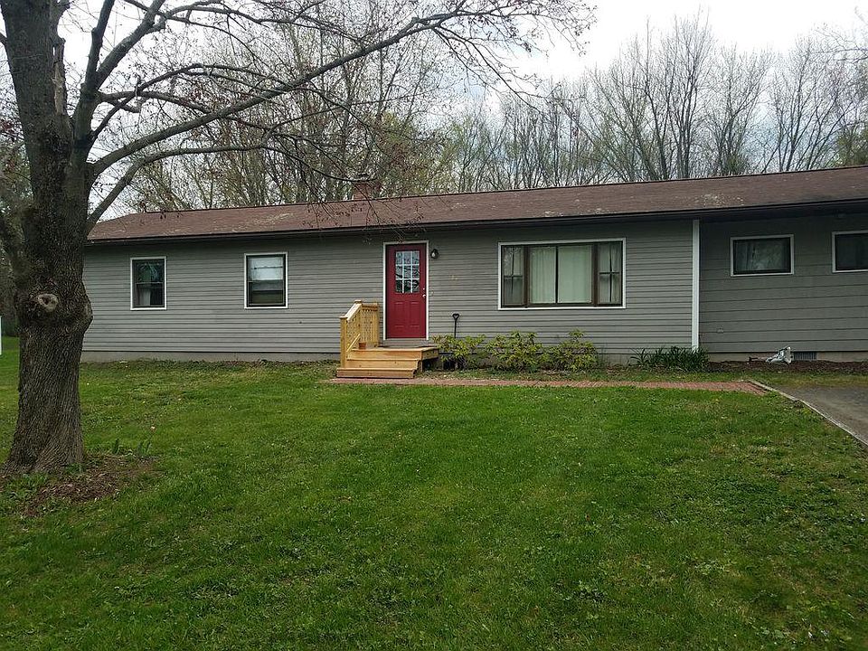 2nd image of 50 Tracy Cir