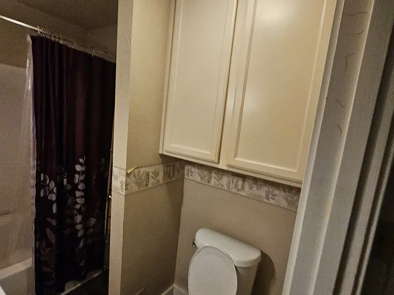 146 Lee St #1 — Photo 11