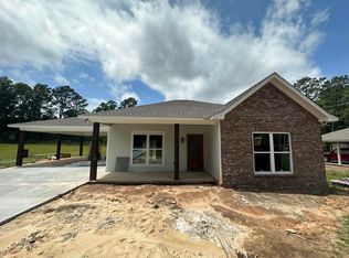 25 Ralston Rd, Hattiesburg, MS 39401