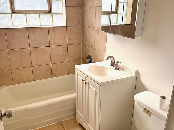 4th image of 5834 W 28th St