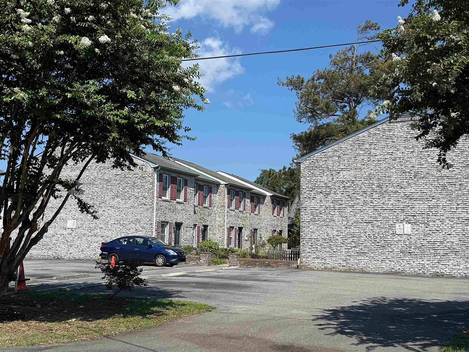 2 bed, 2.0 bath, 1024 sqft, $1,500 — Photo 3