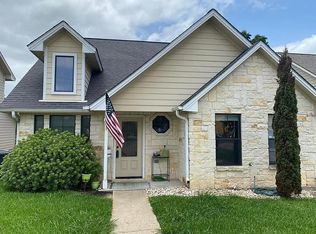 1705 Park Pl, College Station, TX 77840