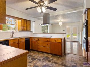 9818 Shamrock Ave, Denham Springs, LA 70726
