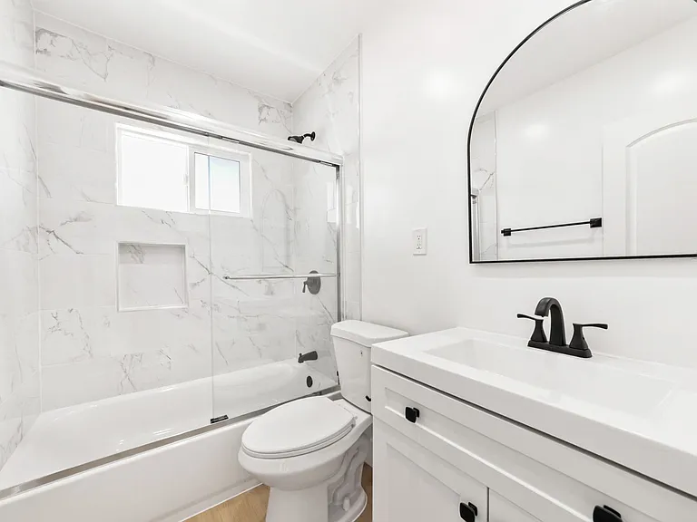4021 Stevely Ave — Photo 32