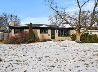 2628 William Ave, Glenview, IL