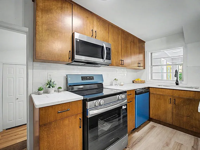 2520 Larsen Rd — Photo 17