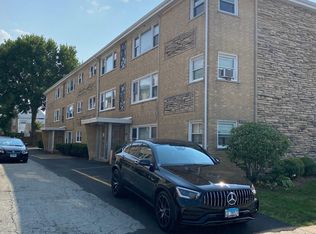 6721 W Irving Park Rd #3A, Chicago, IL 60634