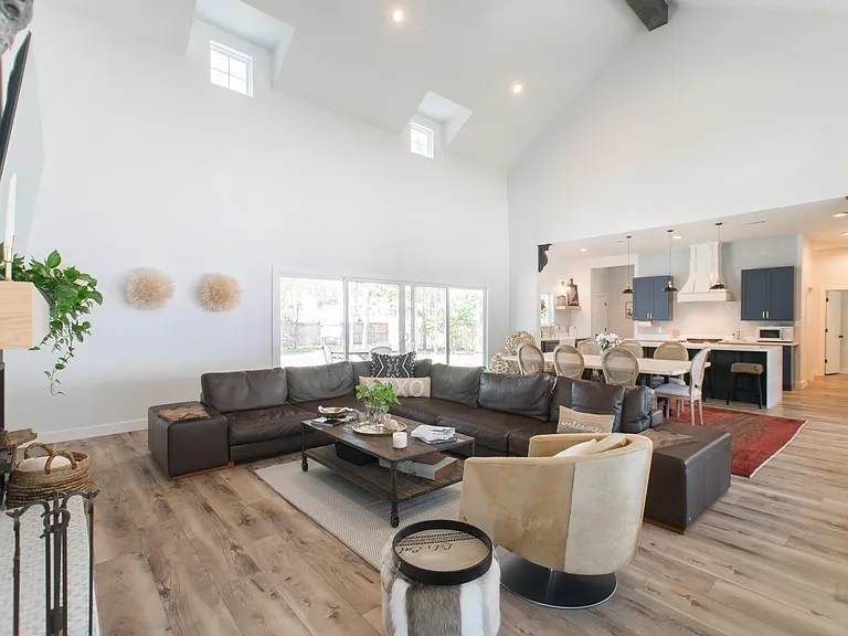 5 W Forest Ct — Photo 5