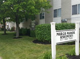 1270 W Nine Mile Rd #F, Ferndale, MI 48220