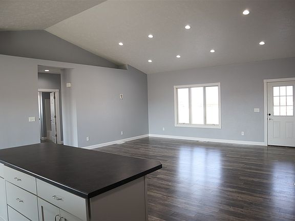 2nd image of 10575 E Briarwood Dr