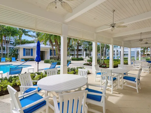 224 Bay Colony Drive N, Juno Beach, FL 33408