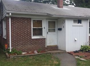 5 Bullard Ct, Stratford, CT 06614