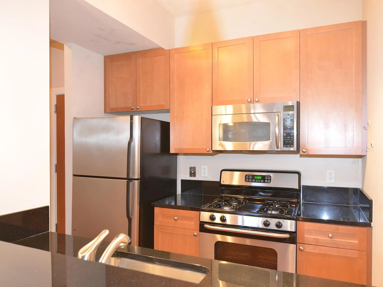 2120 Vermont Ave NW — Photo 4