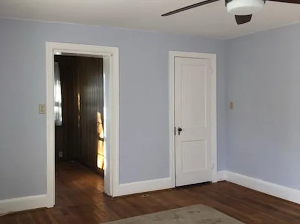 152 Moffett Ave, Warrenton, VA 20186