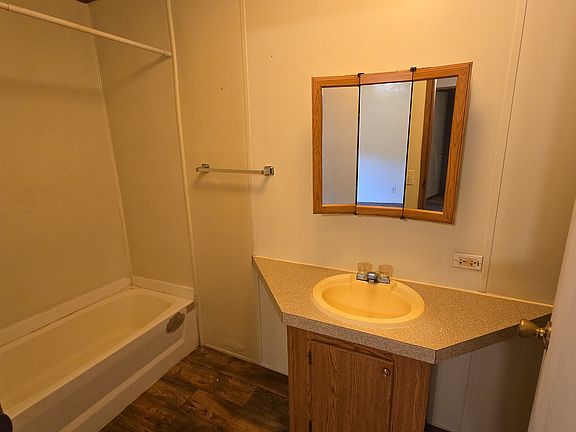 2nd image of 111 Mary Alice Rd NE #10