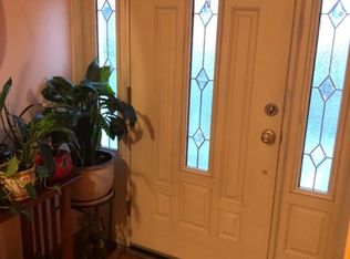 509 E 3rd Ave, Roselle, NJ 07203