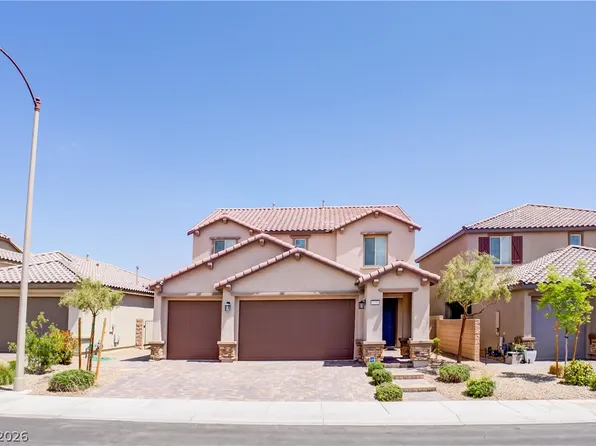8230 Skye Struck Dr, Las Vegas, NV 89166