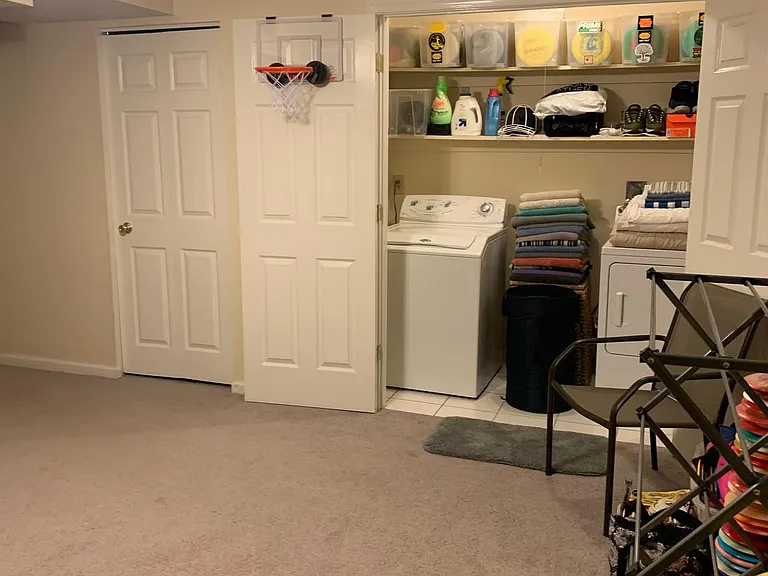 301 Backridge Ct — Photo 13