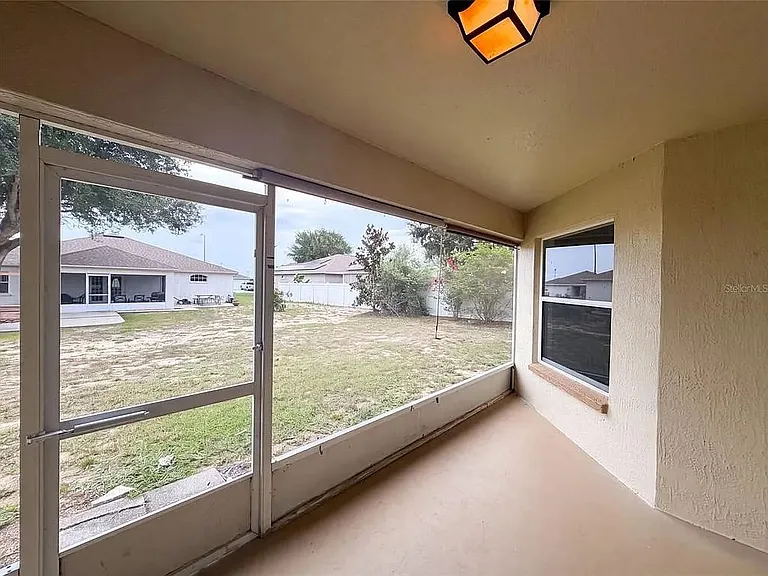 1037 Highland Crest Cir — Photo 15