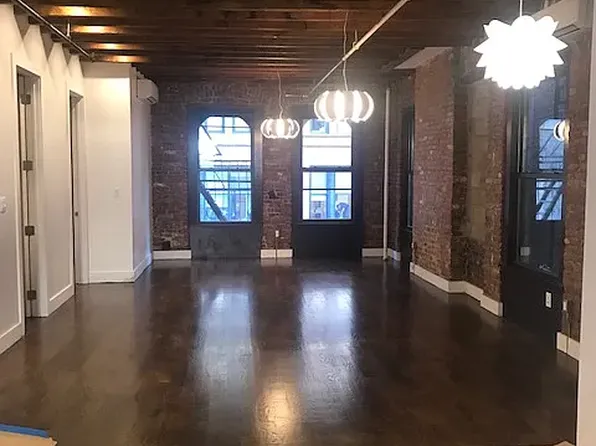 177 W 26th St #504, New York, NY 10001