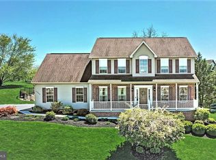 1252 Brian Ln, Hanover, PA 17331