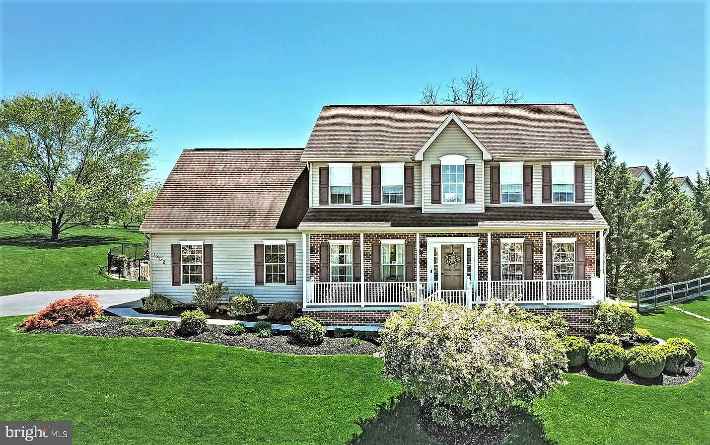 1252 Brian Ln photo 1