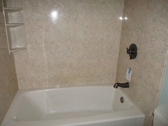 3rd image of 112 Liberty Ln