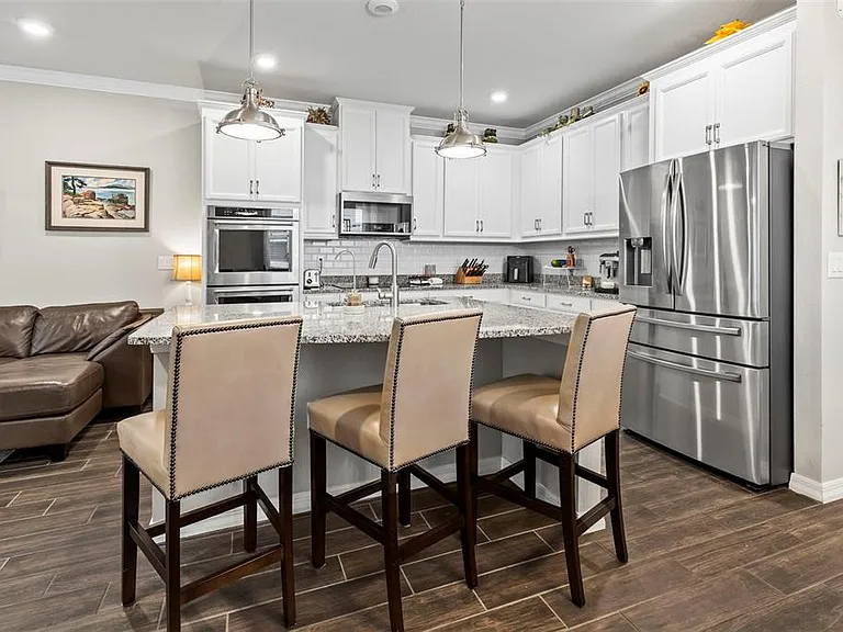 2872 Grand Kemerton Pl — Photo 11
