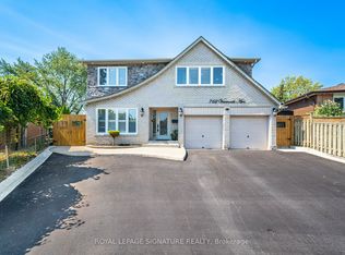 762 Vermouth Ave, Mississauga, ON L5A3T3