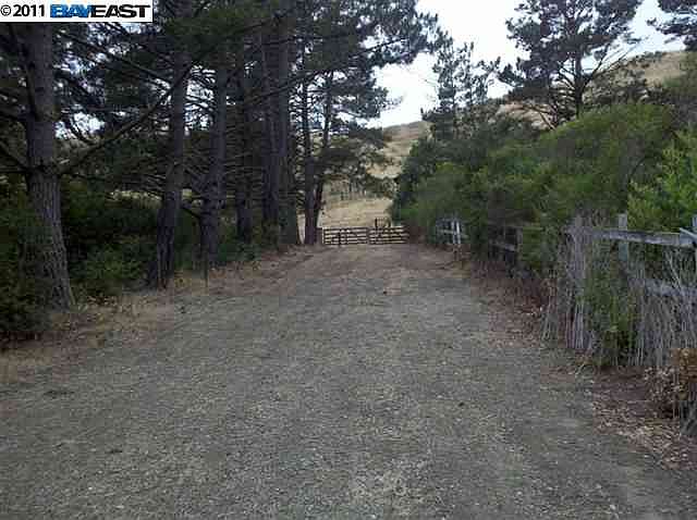 2nd image of 22148 Eden Canyon Rd