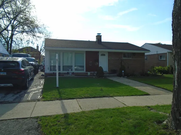 8252 N Octavia Ave, Niles, IL 60714