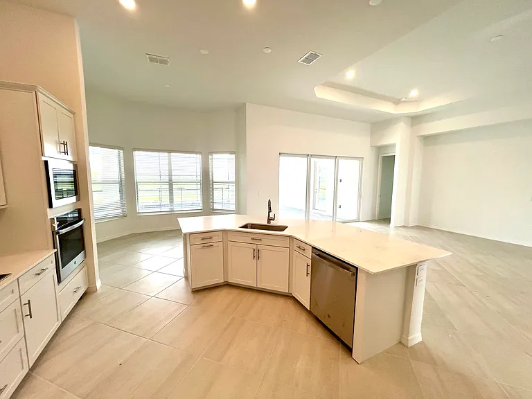 17130 Albatross Rd — Photo 41