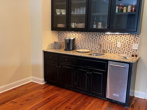 5th image of 1200 Jefferson Ave #313