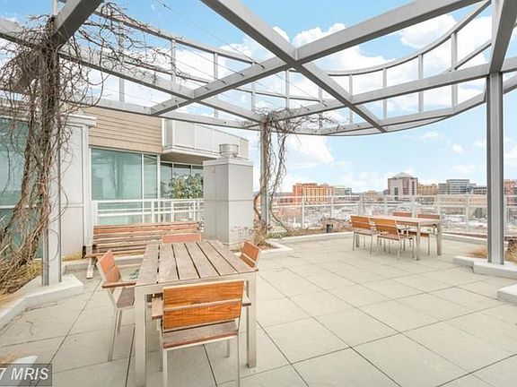 5th image of 3409 Wilson Blvd Unit 705